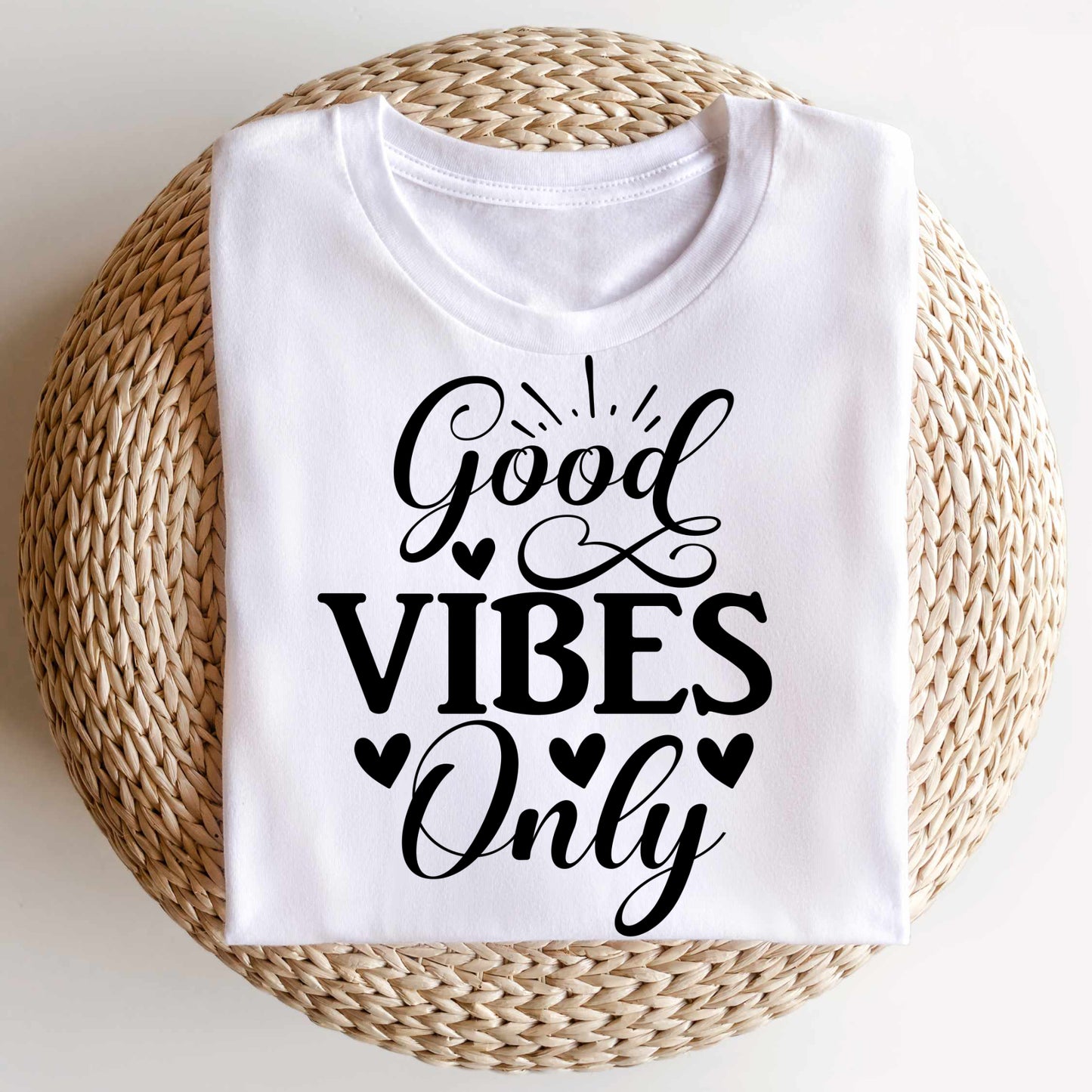 Bügelbild: Good Vibes Only inkl. Anleitung